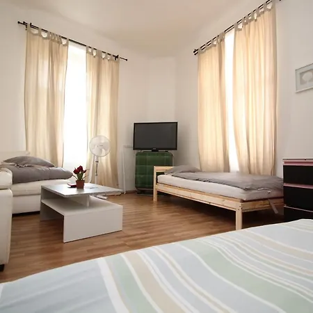 Residence Praha Aparthotel Апартаменты 3*